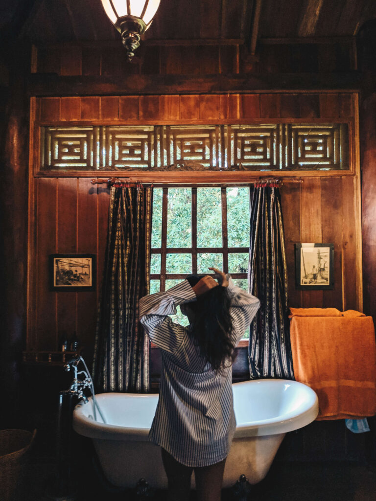 Interieur-Junior-Suite-Double-confort-et-espace-Soriyabori-Resort-Cambodge