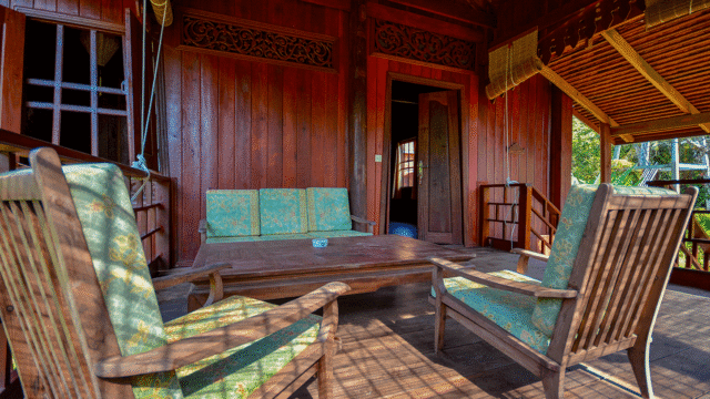 Interieur-Suite-Superieure-Double-confort-Soriyabori-Resort-Cambodge