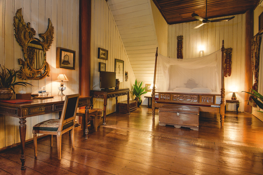 Suite-de-prestige-au-bord-du-lac-Ratanakiri-Cambodge